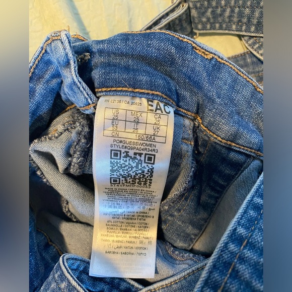 Guess Jean Overalls - Size 25 - Picture 6 of 7